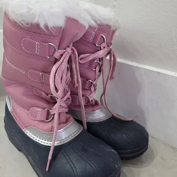 Pink and Gray Winter Boots with Faux Fur - Picture 3 of 3